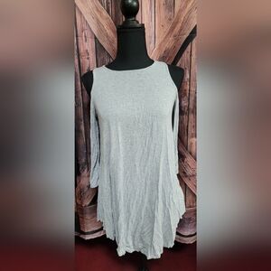 Gray (XS) Cold Shoulder Top
